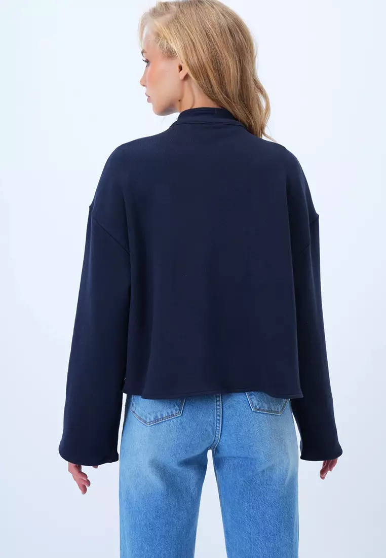 Buttoned Collar Poncho Jacket