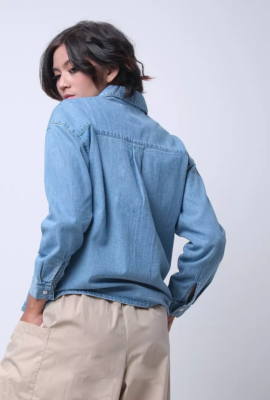 Kemeja Wanita Danilla Light Blue Chambray