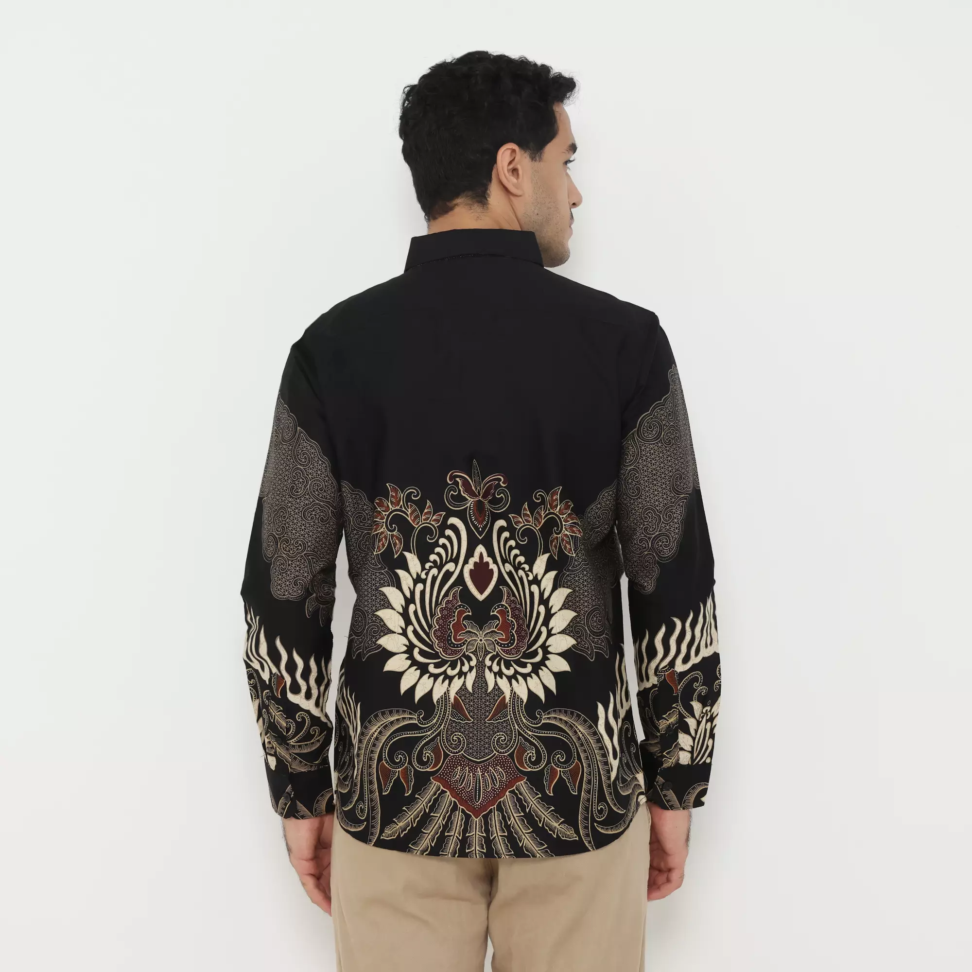 Platini Kemeja Batik Pria Lengan Panjang Katun 36102