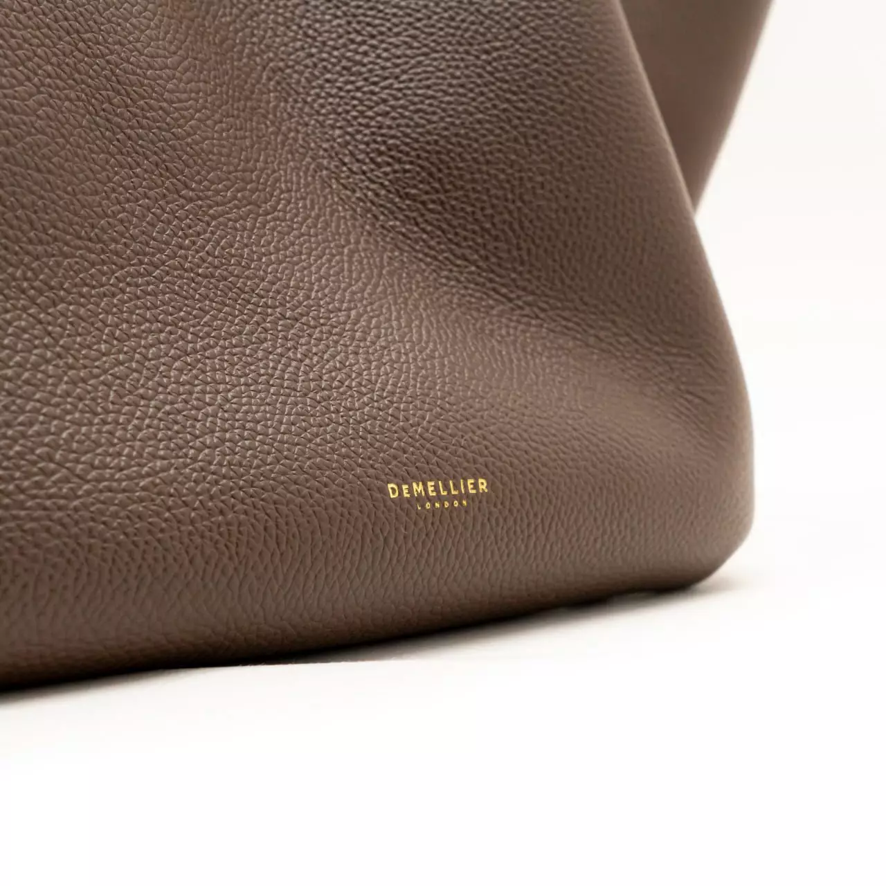 The Midi New York Tote Bag Grained Mocha
