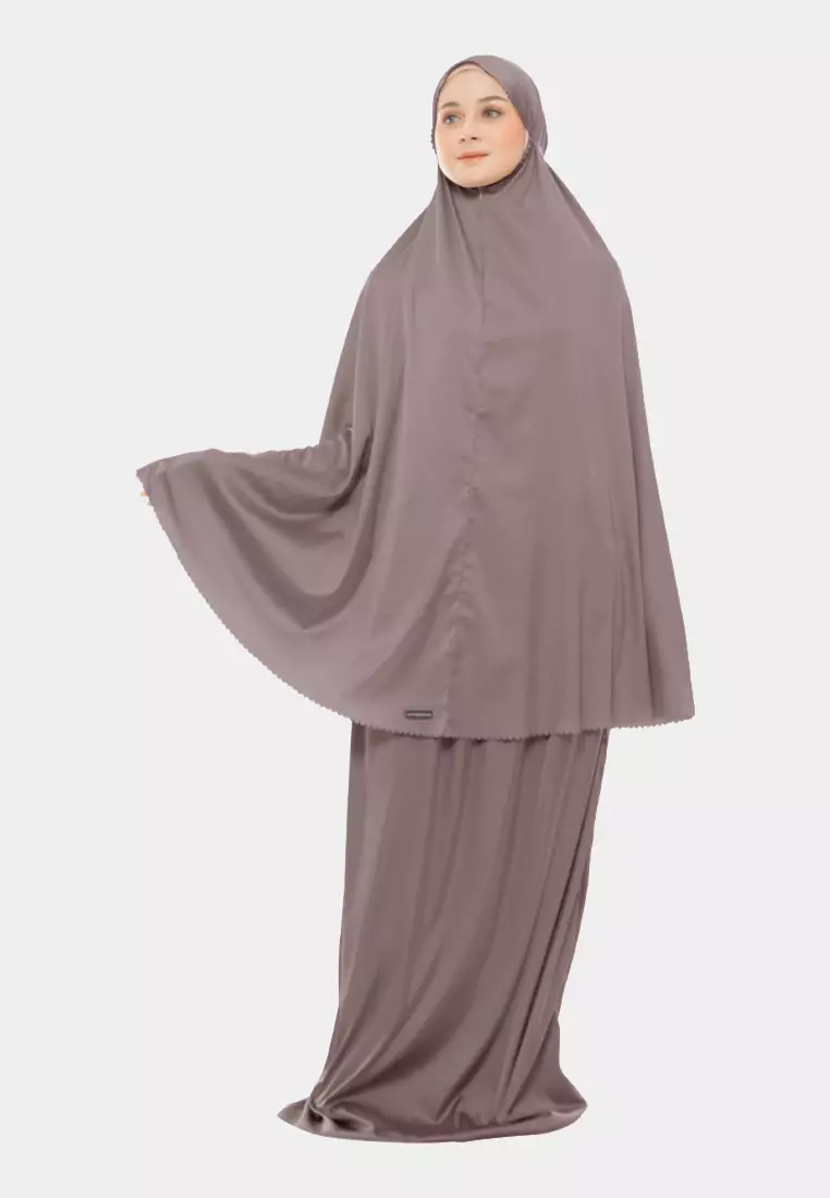 Ayesha Mukena 2in1 Prayer Set Polos Lasercuting Armani Silk Premium By Cotton Bee - Truffle Cocoa
