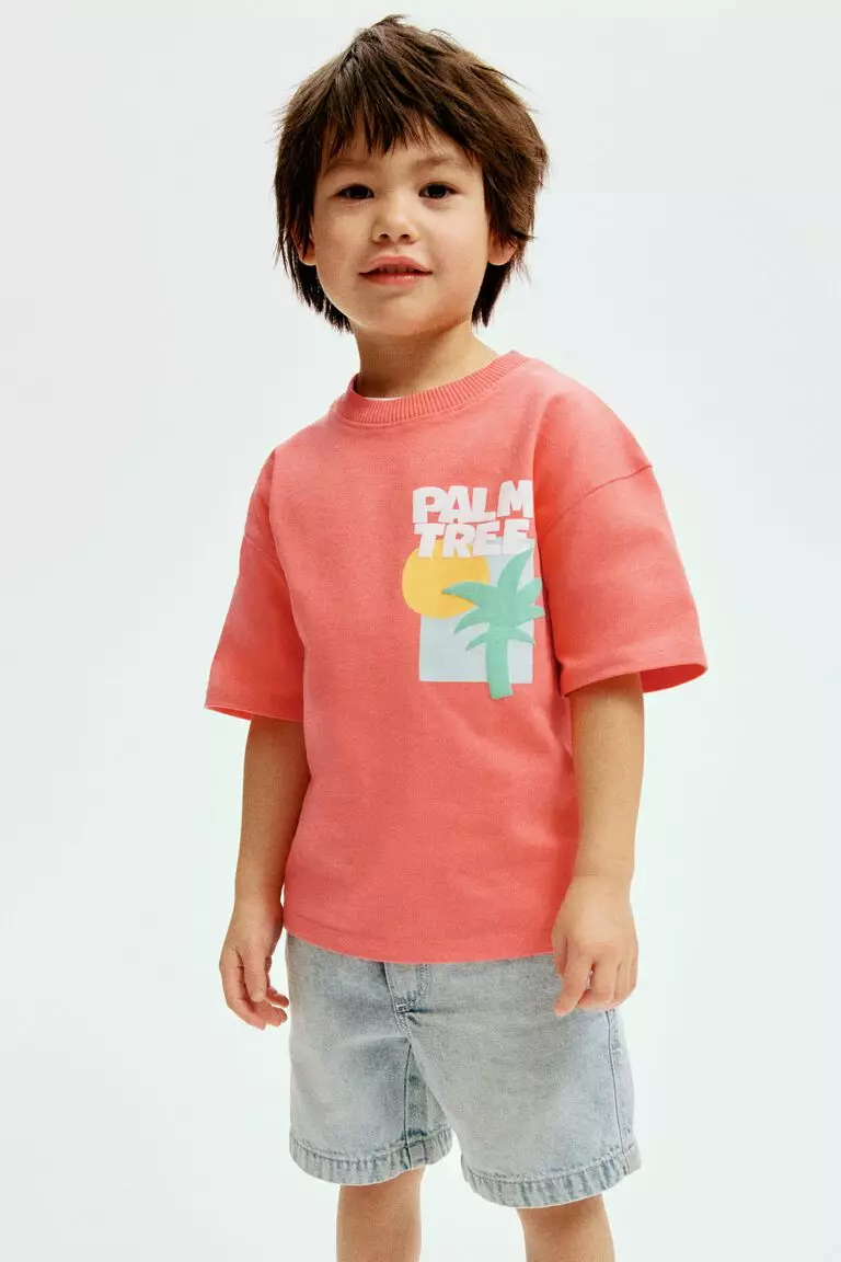 T-shirt