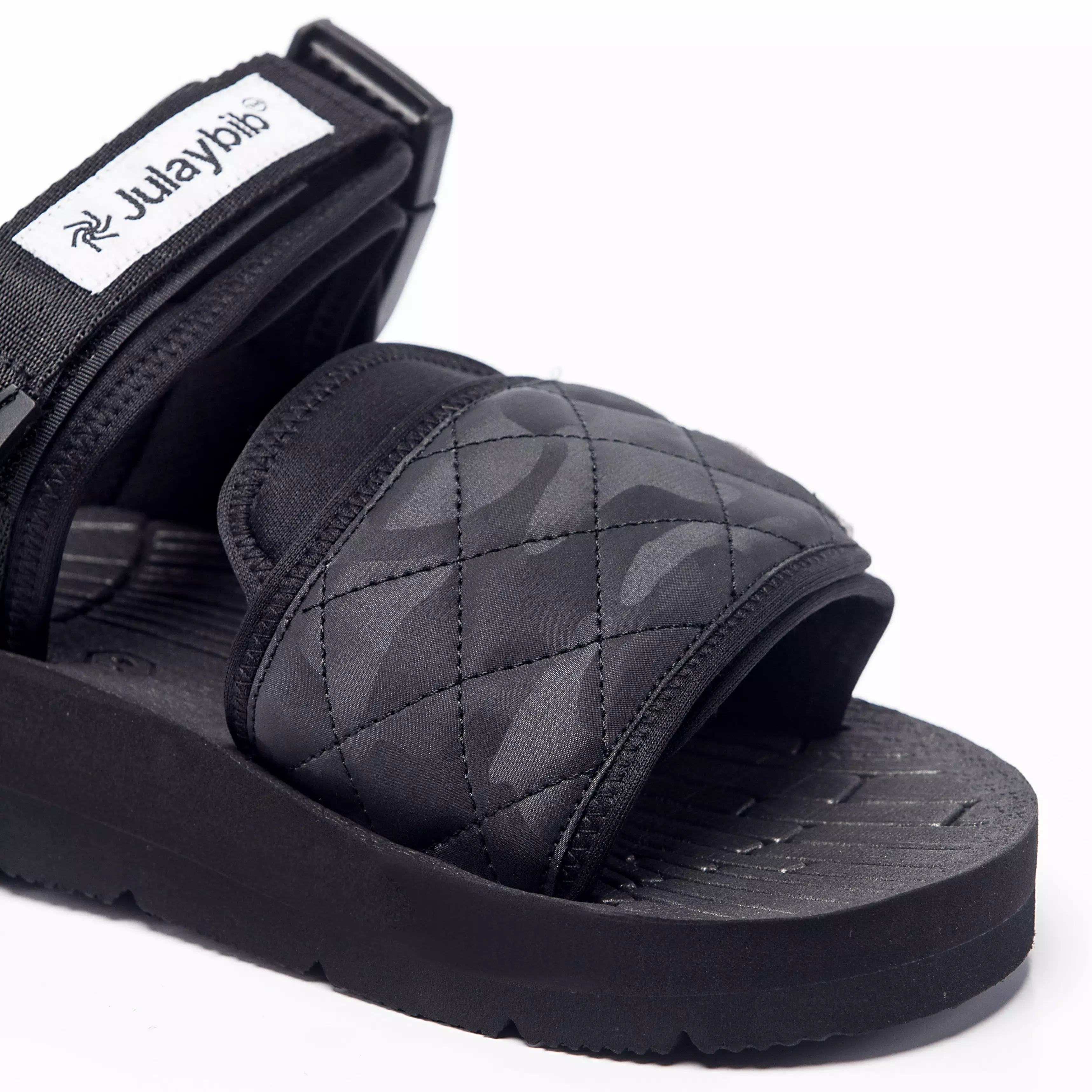 Bené X - Black x Stone