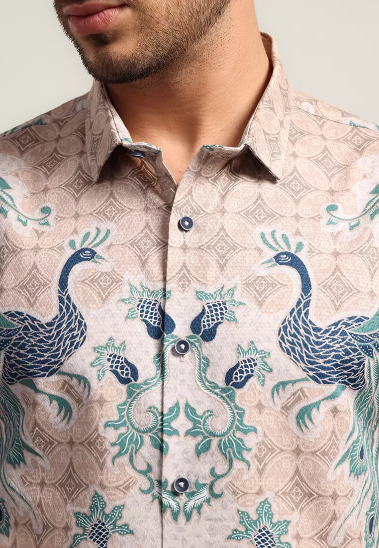 MOC - Kemeja Batik Pria Lengan Pendek Dasarata - Beige Warna Beige