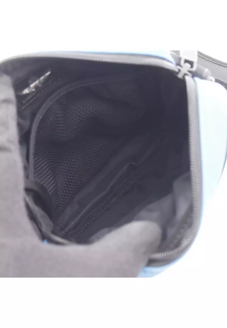 Pre-Loved BALENCIAGA BALENCIAGA × adidas Shoulder bag canvas black blue