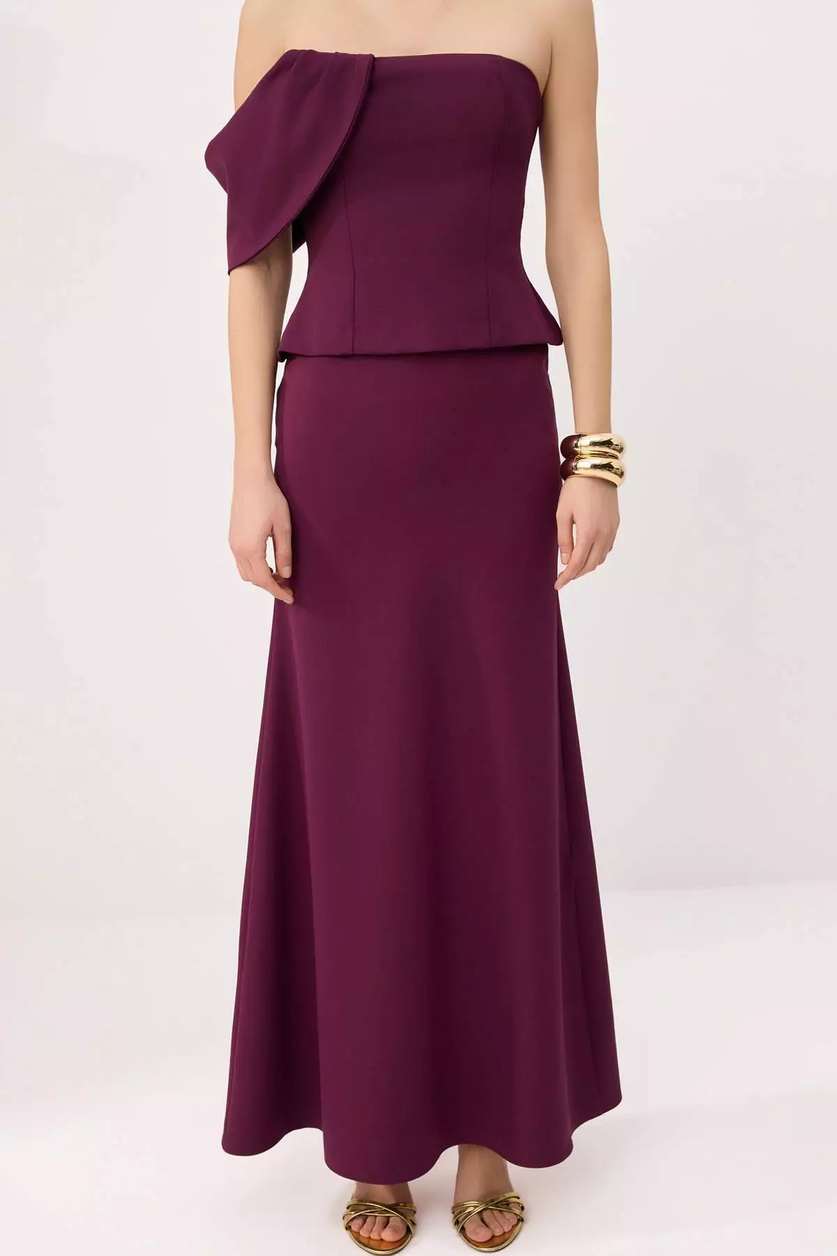 Plum Plain Strapless Woven Finike Maxi Evening & Graduation Dress Tprss26Ae1