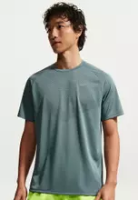 Mineral Slate/Reflective Silver