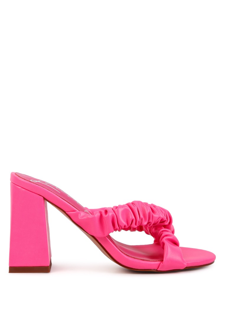 Peach Scrunchie Strap Block Sandals