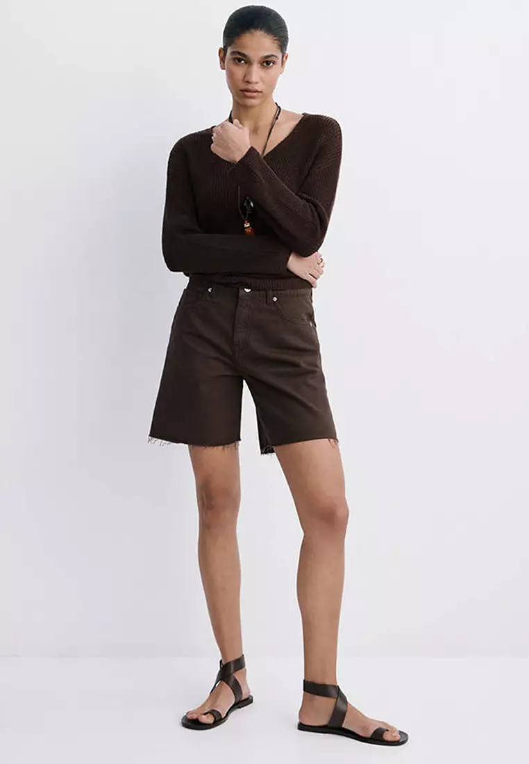 Straight-Cut Bermuda Shorts With Frayed Hem
