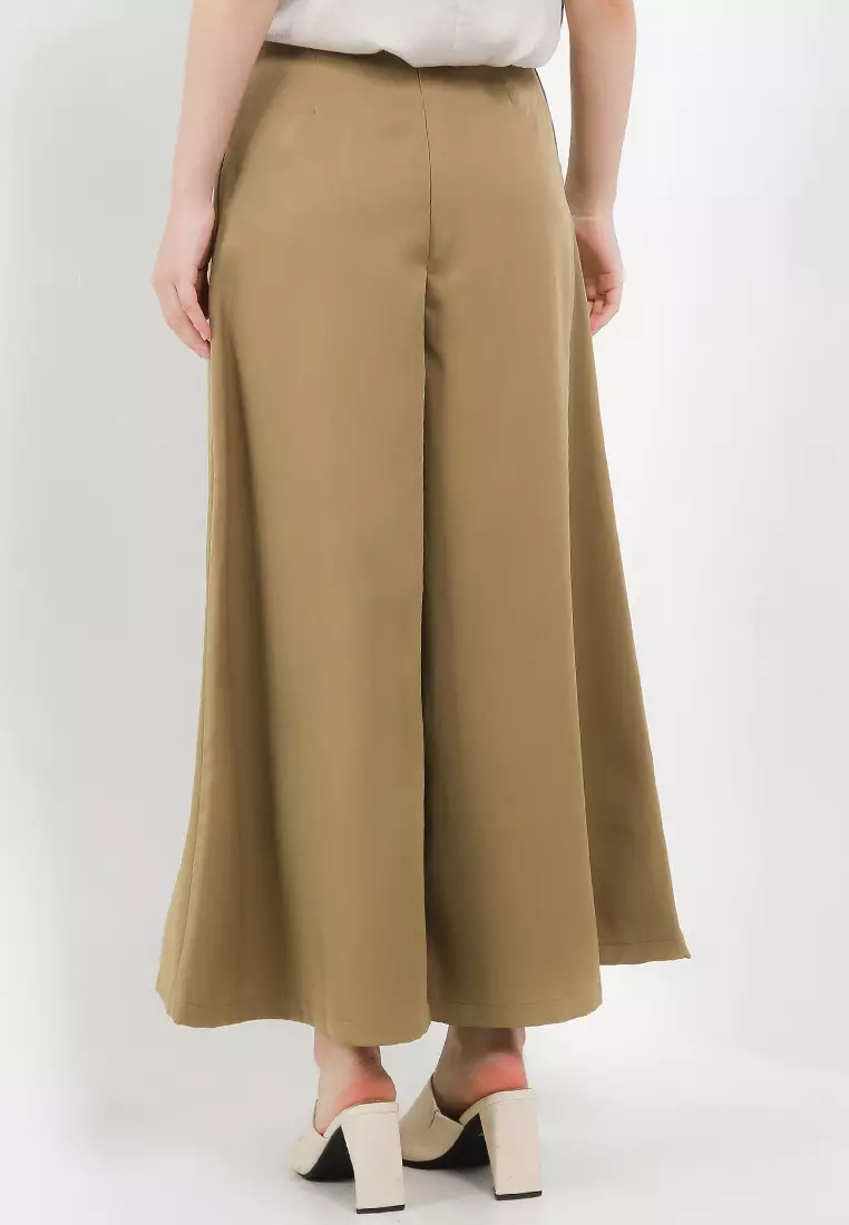 Gathered Waist Wide Leg Pants