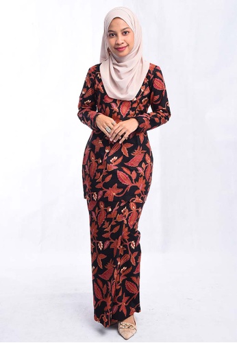 Batik Mini Kurung BHMK01-011 (BLACK) from batik house my in Black