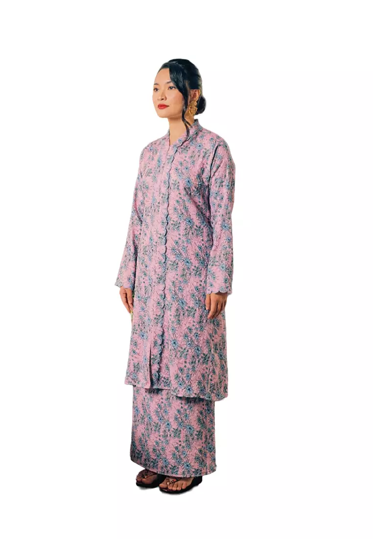 UMMA Juwita Kebarung Bakawali Raya 2024 in Pink