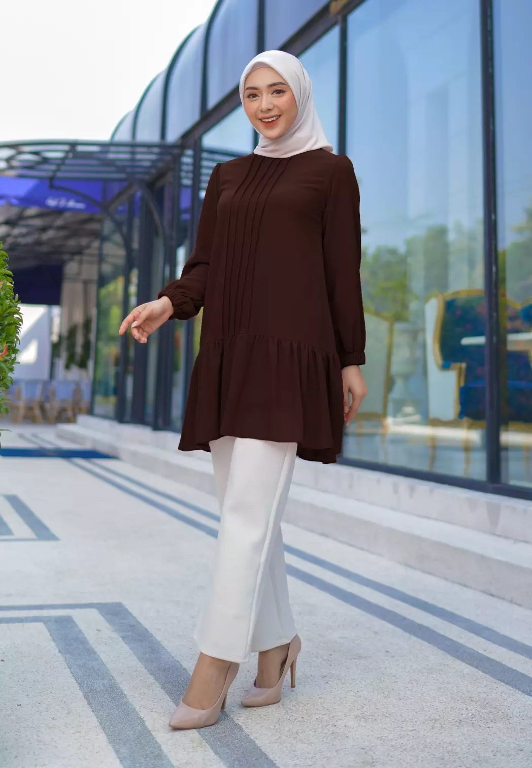 Nicole Blouse - Coffee