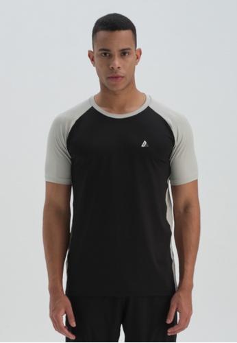 DAGİ black Black T-Shirt, Crew Neck, Regular Fit, Short Sleeve Activewear for Men 76A0AAA46F8650GS_1