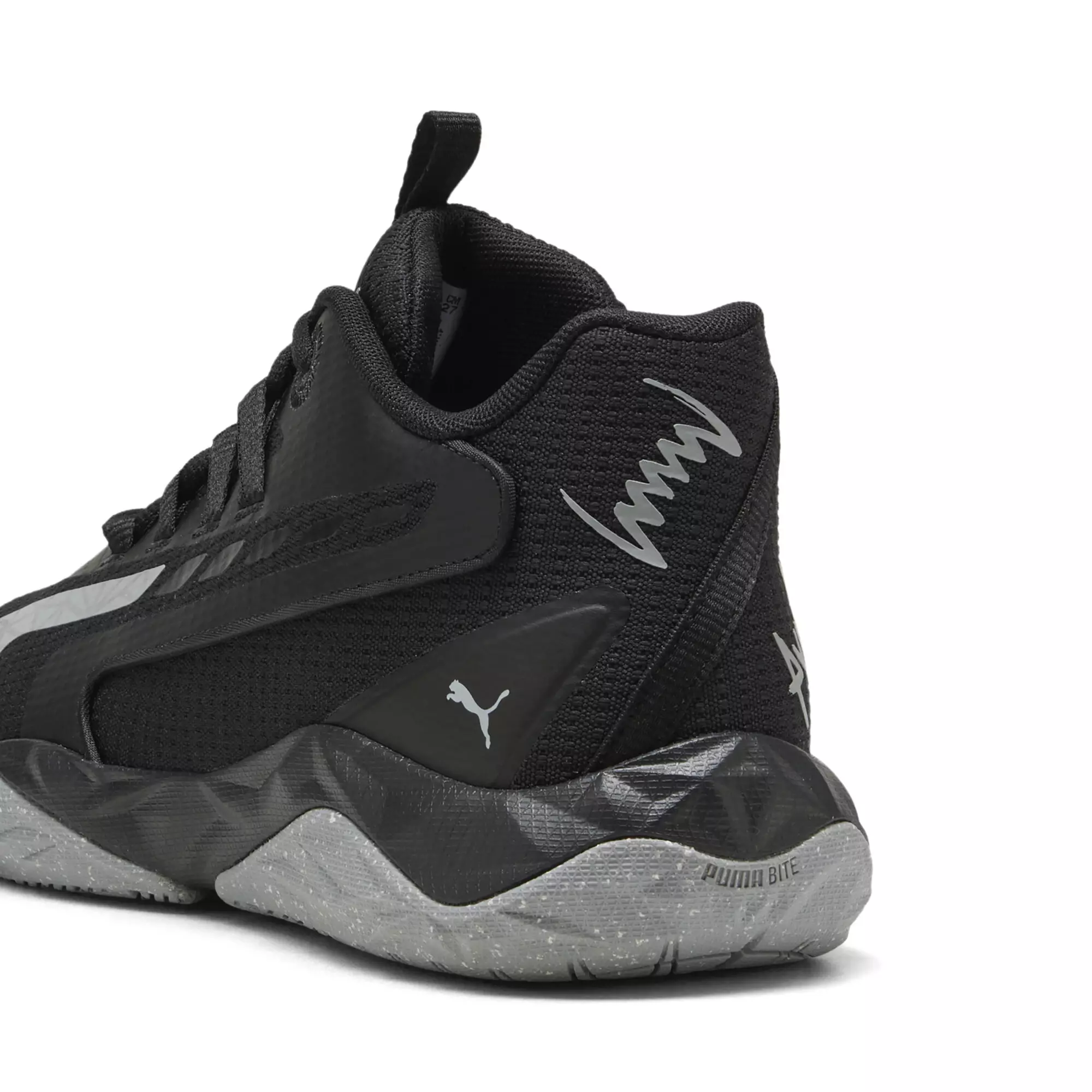 PUMA Dagger 2 Mid Men's Basketball Shoes