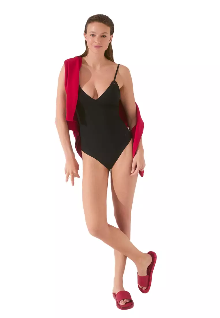 Black Triangle Shaping Swimwear