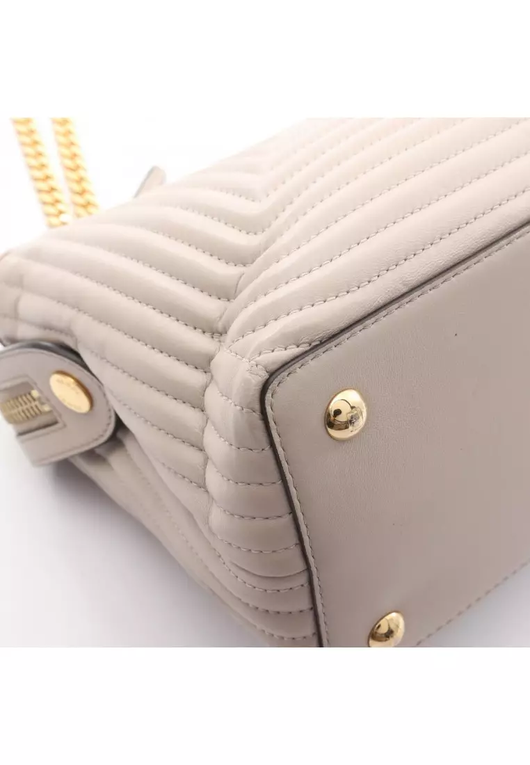 Pre-Loved Fendi DOT COM dot com click W chain shoulder bag leather Gray beige