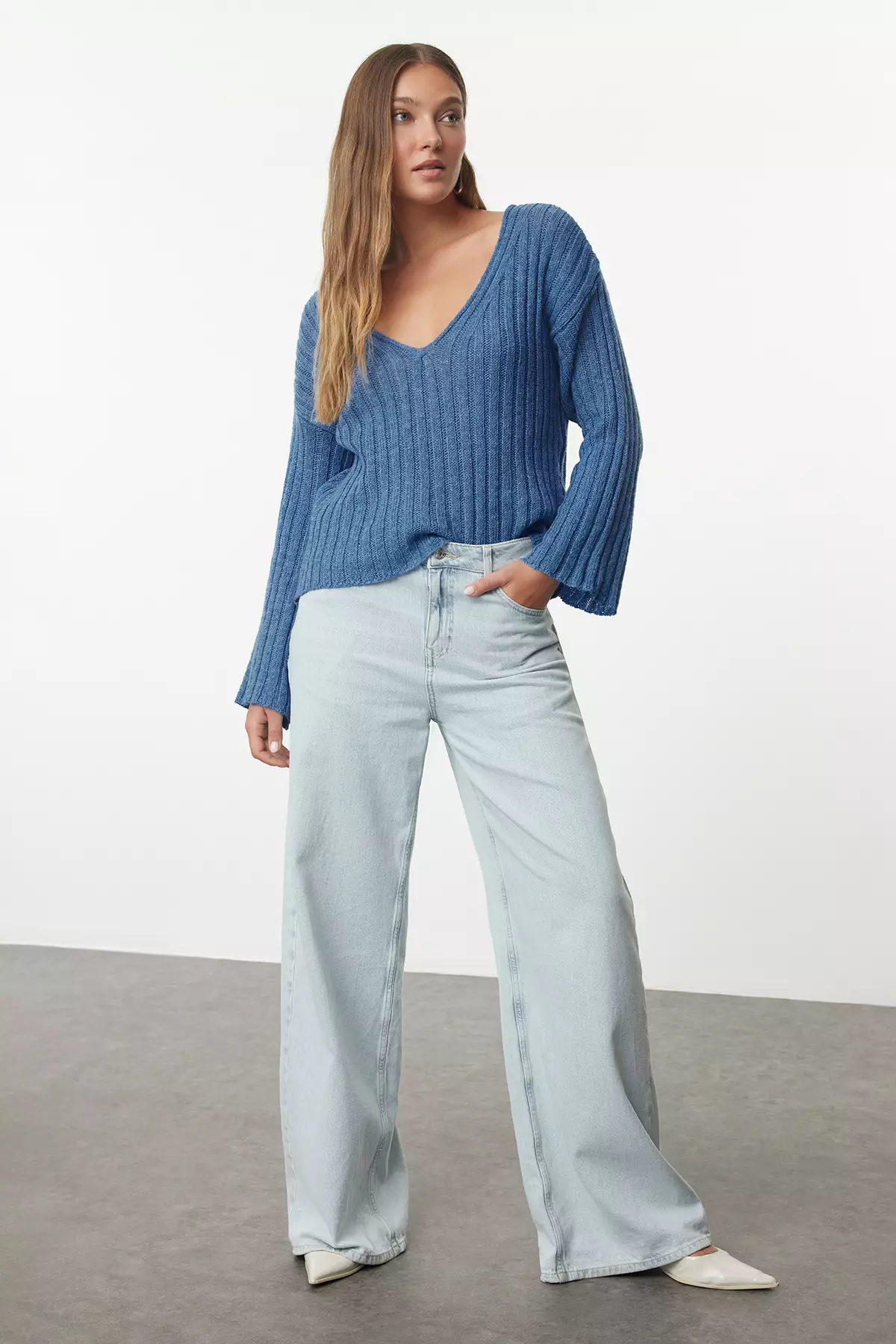 Dark Blue Mercerized Wool Wide Pattern Crop Basic Knitwear Sweater TWOAW23KZ01844