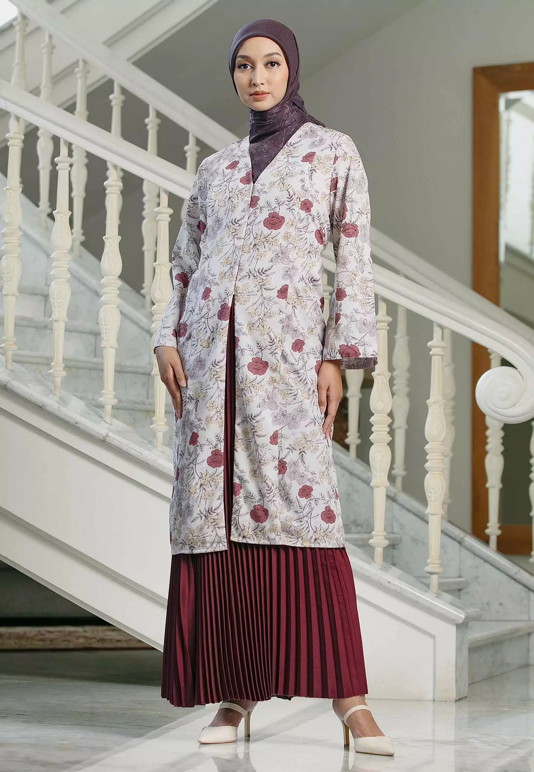 HijabChic Jelita Red Tunic - Tunik Katun Motif Bunga Tali Samping Slimfit Elegan