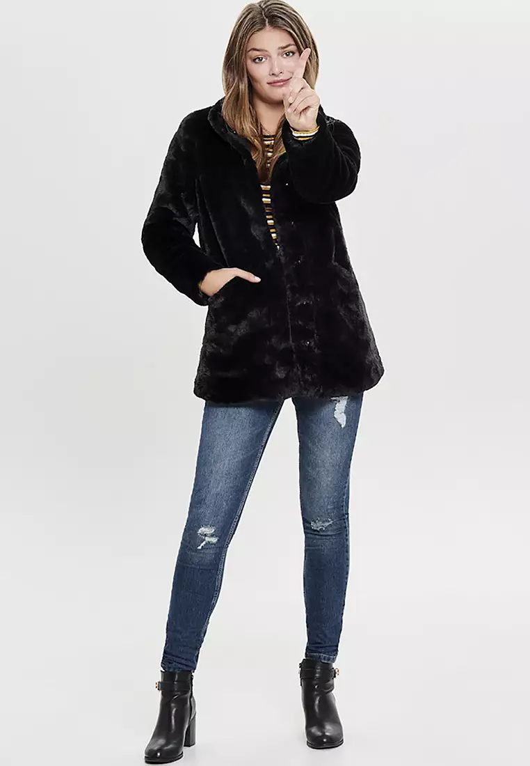 Vida Faux Fur Coat