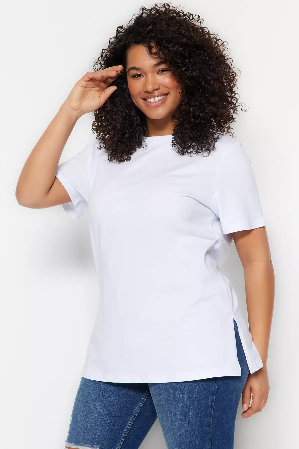 Buy Trendyol Plus Size White Boyfriend Knitted Crew Neck Slit T