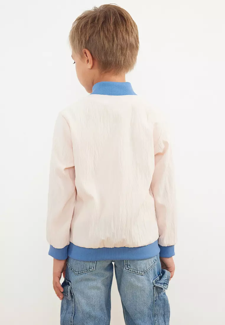 Buy Trendyol Slogan Print Jacket with T-Shirt Set 2025 Online