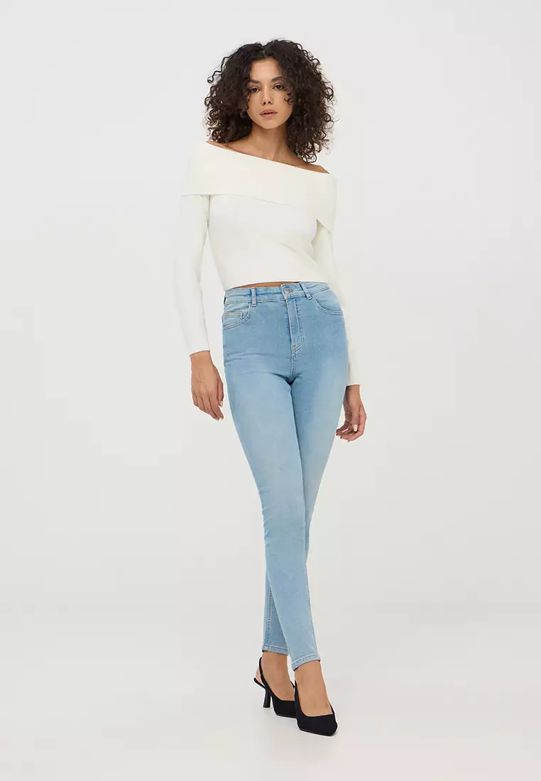 Woman Long Pants Jeans