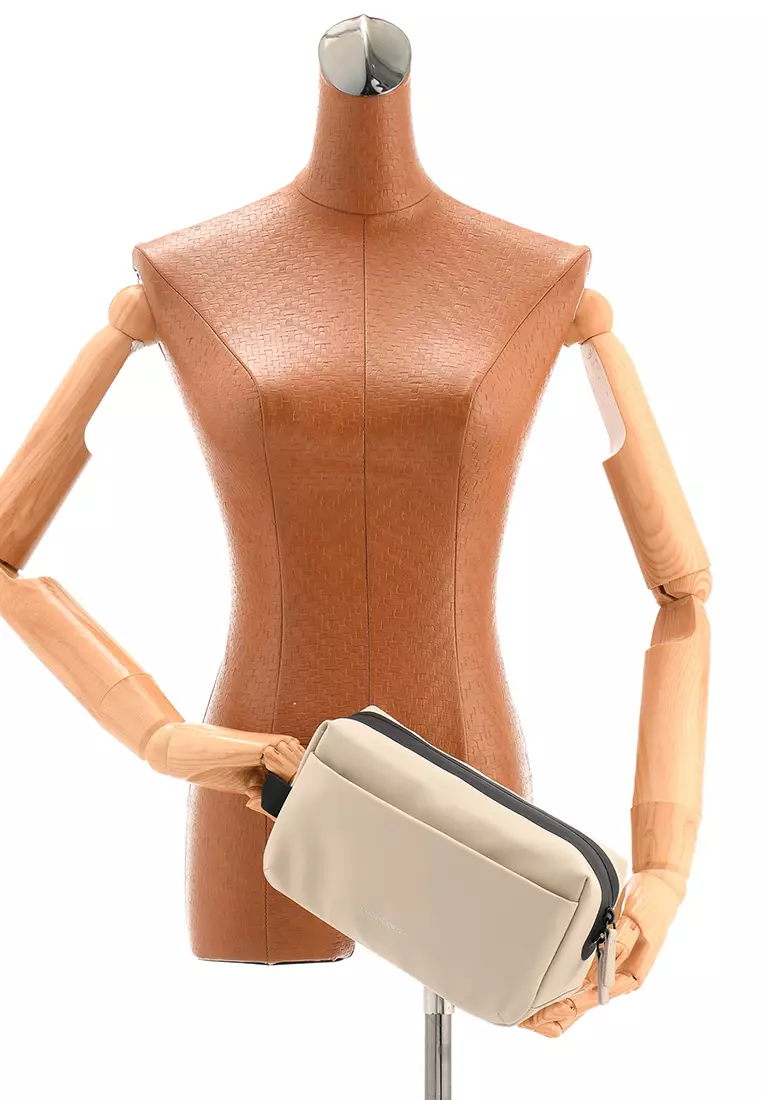 Storm Toiletry Pouch-K10324W-L