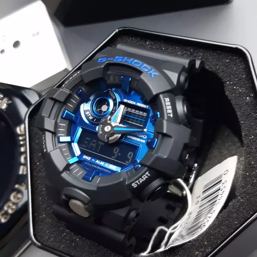 Casio G-Shock GA-710-1A2DR Dasar Biru Karet Hitam Cowok