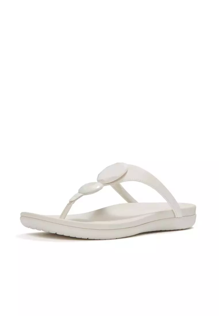 FitFlop SOLAY Glossy-Disc Toe-Post Sandals - Cream (A5W-477)