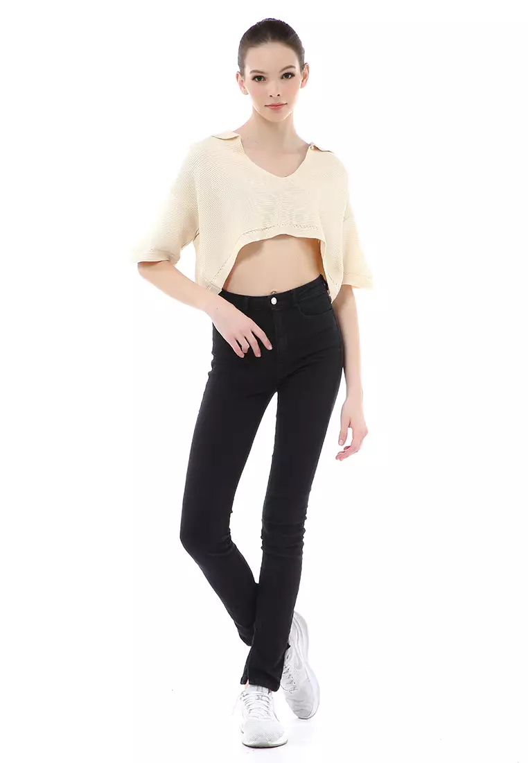 Albertine Atasan Crop Wanita Lengan Pendek Blouse Vneck Motif Polos Material Rajut ORIGINAL - Cream