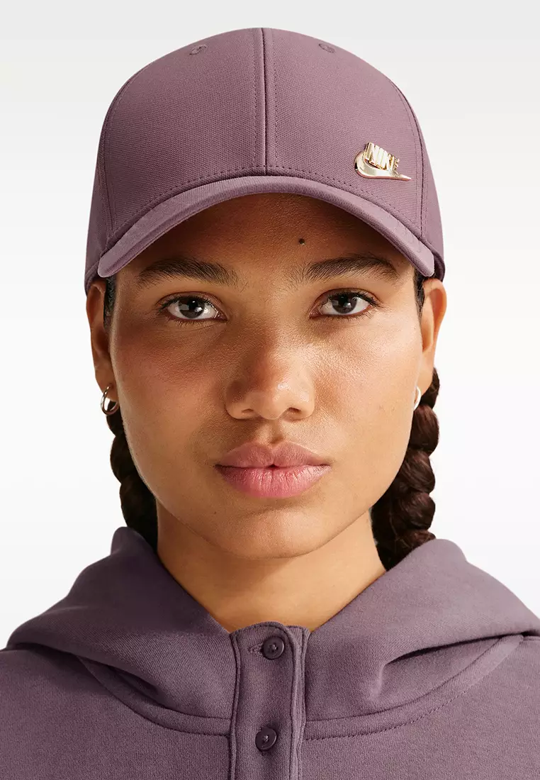 Dri-FIT Club Structured Metal Logo Unisex Cap