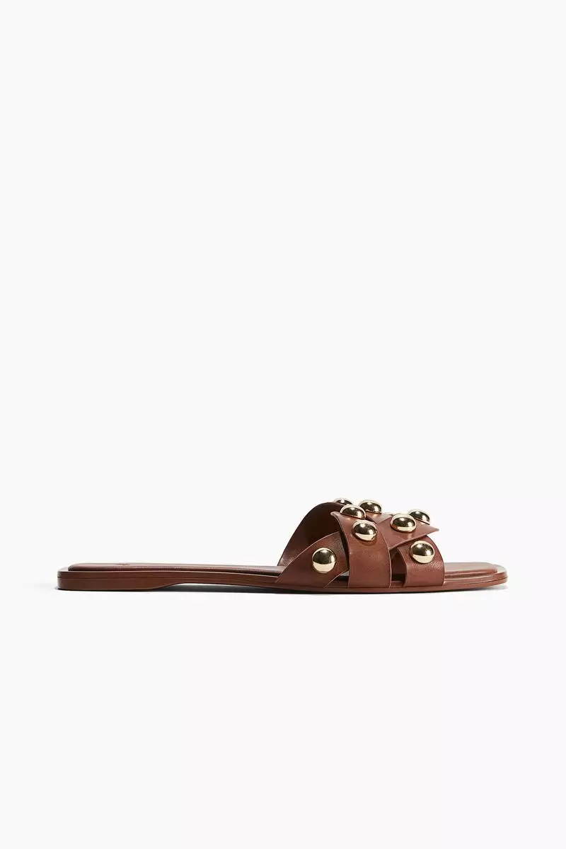 Discount on H&M  shoes - SKU: Studded sandals