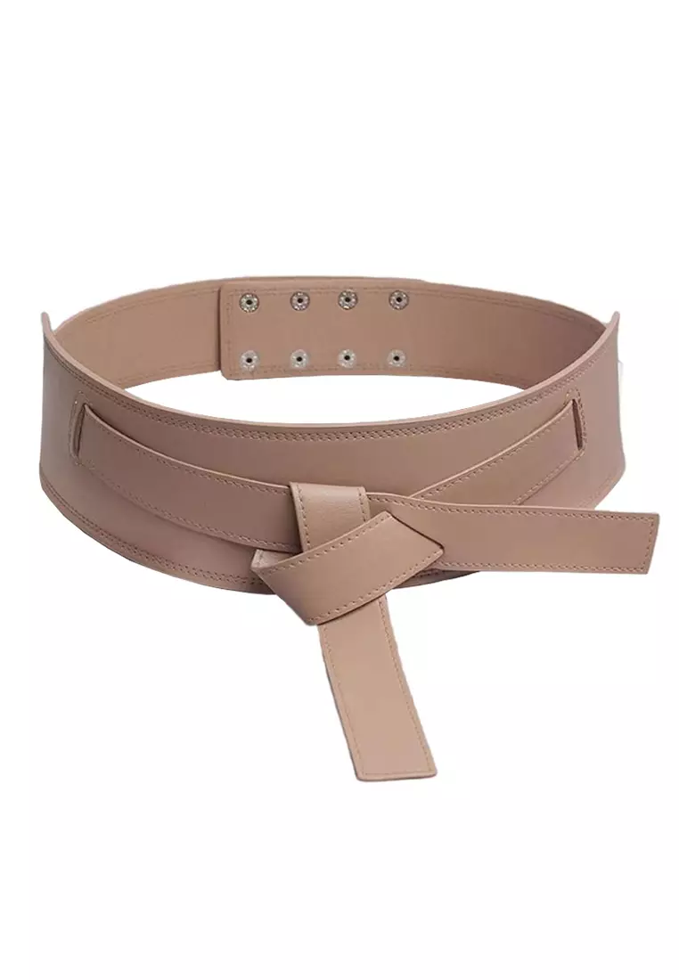 Elegant belts shop