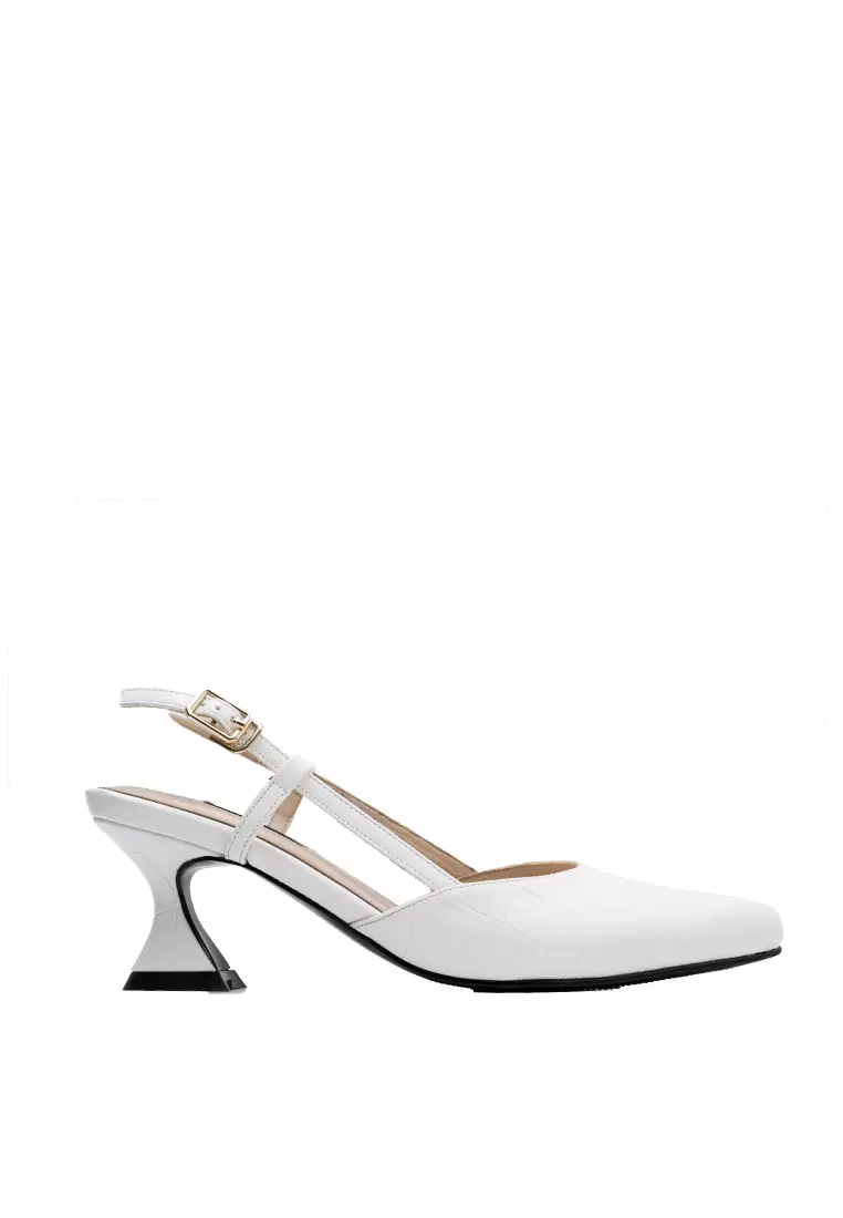 Discount on Zanea Shoes  shoes - SKU: Jett Slingbacks