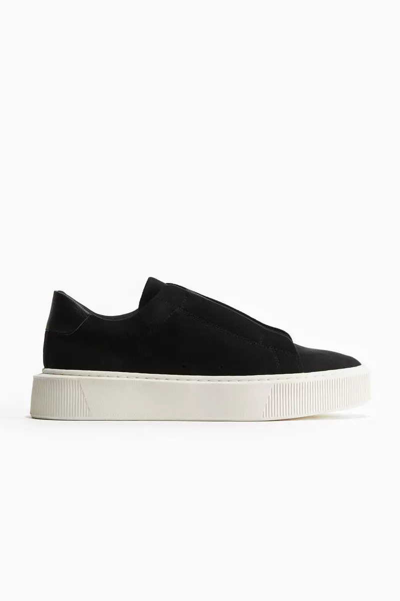 Discount on H&M  shoes - SKU: Slip-on trainers