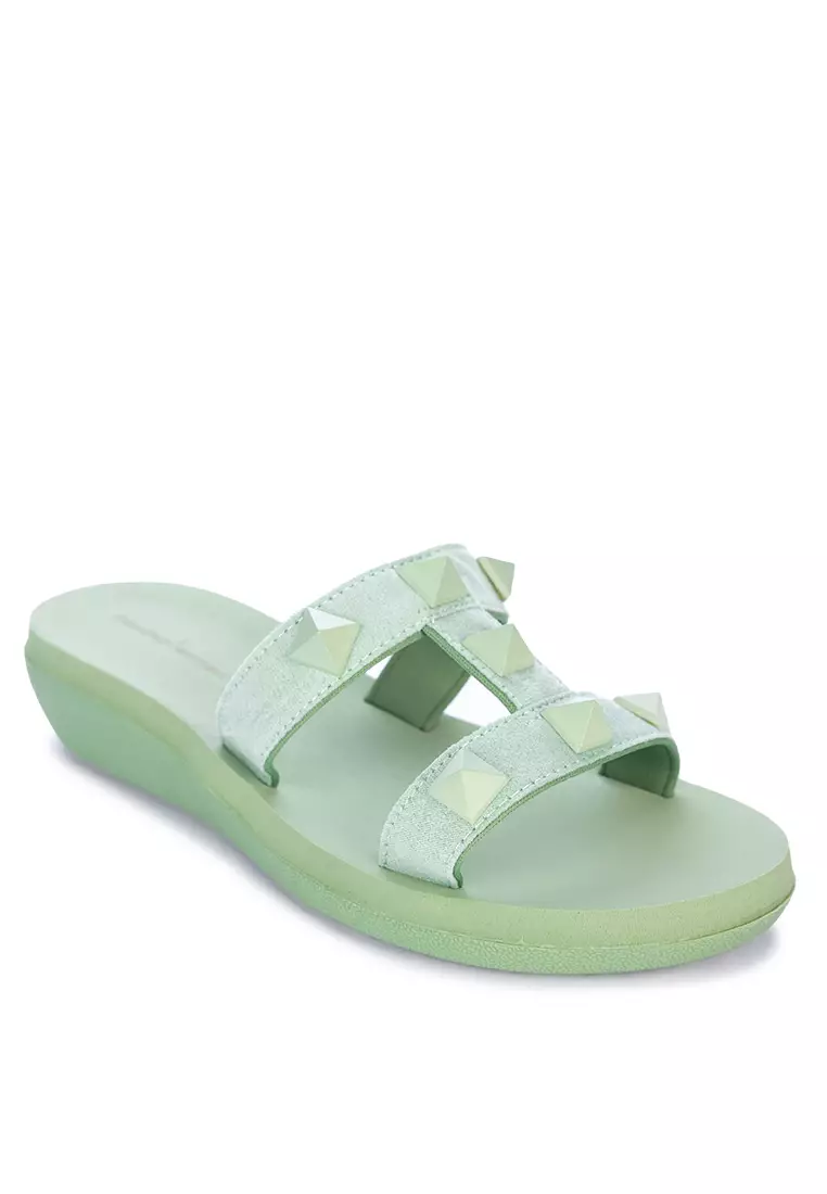 Discount on Mendreziwoman  shoes - SKU: Stella Wedge Slip On