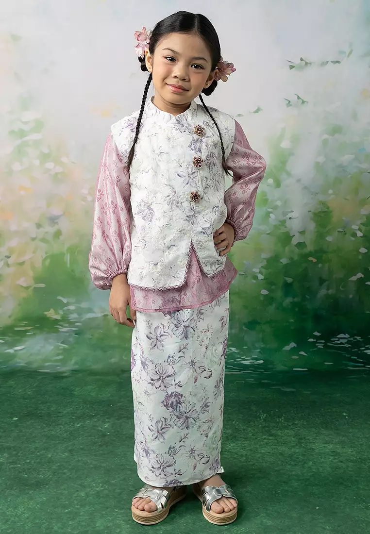 Hana Kurung Modern Embroidered Set