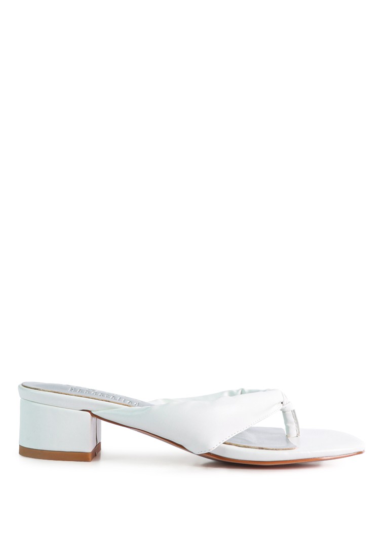 White low heel thong sandals