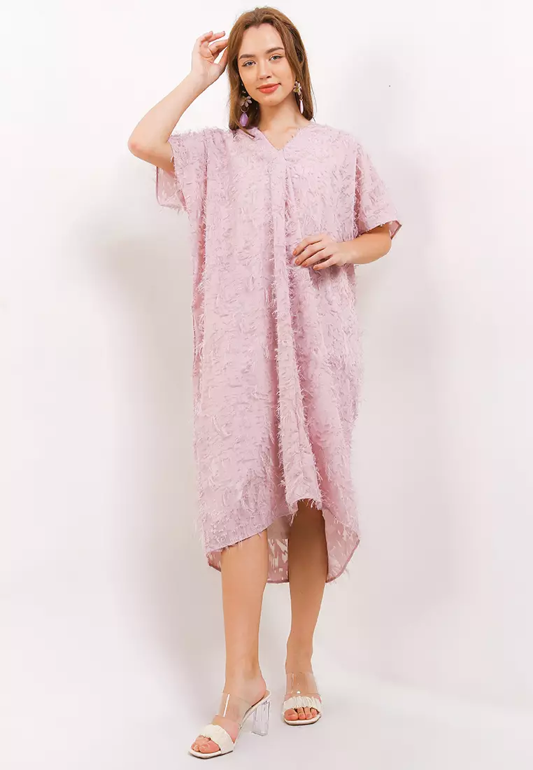 Jual Chic Simple V Neck Furry Kaftan Original 2025 | ZALORA Indonesia
