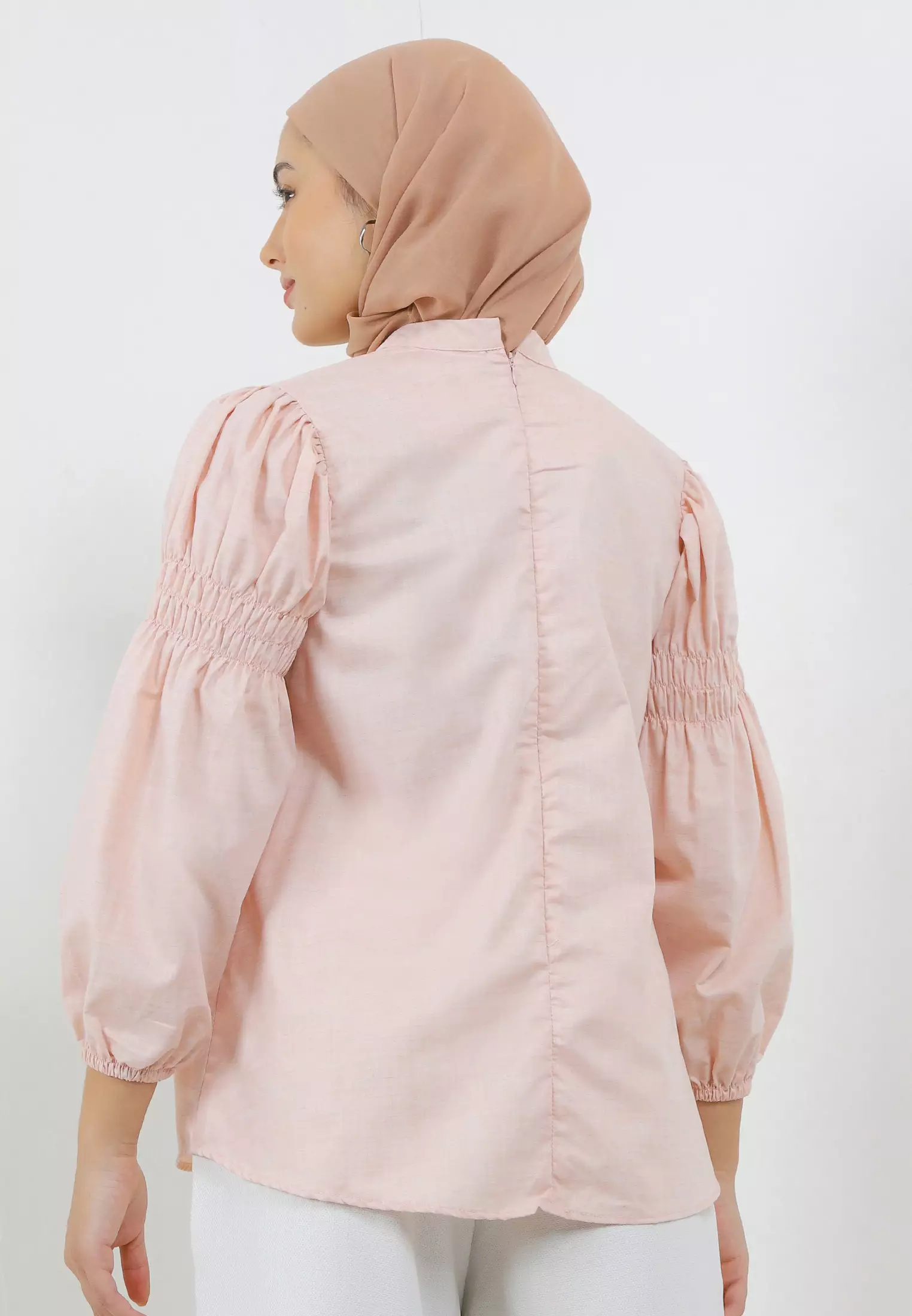MFMW Syahla Atasan Blouse Peach