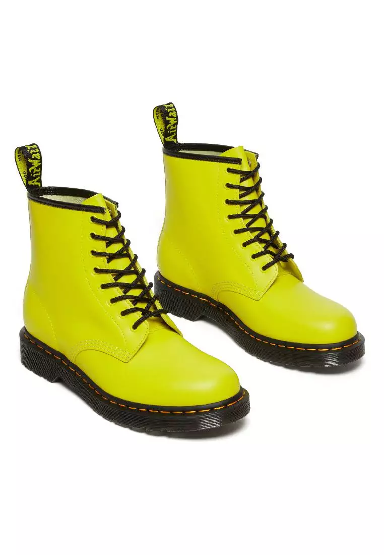 1460 SMOOTH LEATHER LACE UP BOOTS