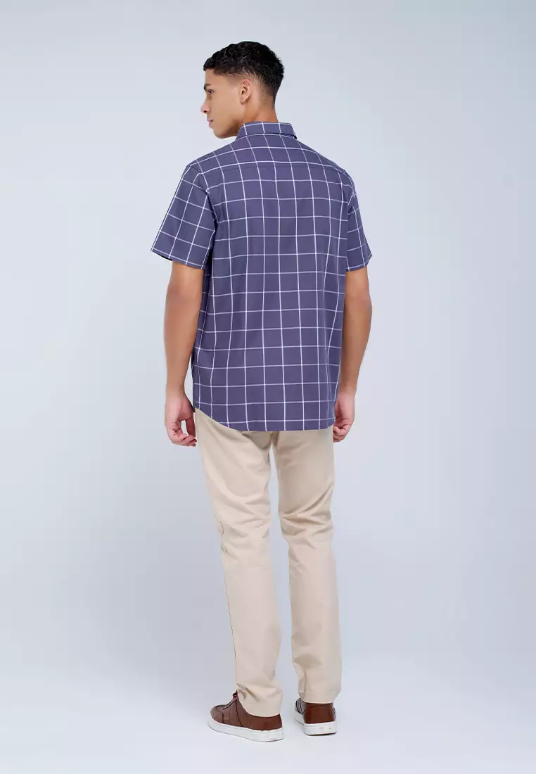 MANZONE - Kemeja Lengan Pendek Pria Olav Modern Fit - Grey Warna Grey