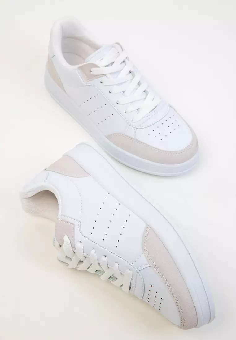 Y Sneaker