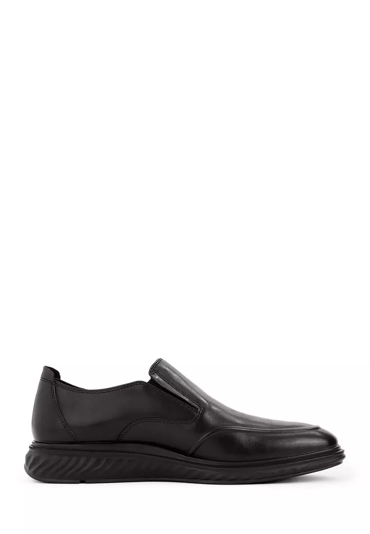 Discount on BONIA  shoes - SKU: Black Gaufrage Slip On Loafers