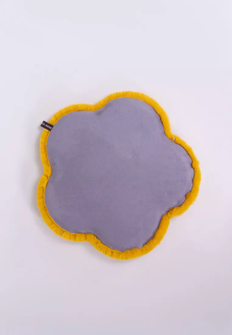 Jual Milliot & Co. Flower Power Seat Cushion Original 2023 ZALORA