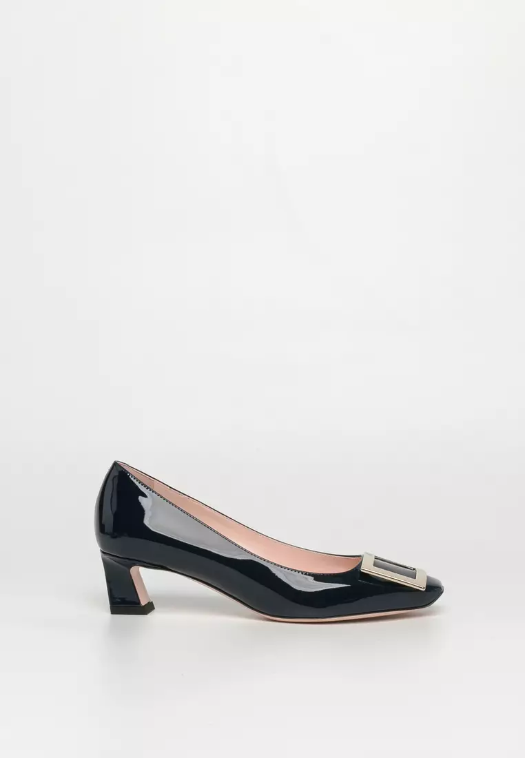 Discount on Roger Vivier  shoes - SKU: Trompette Metal Buckle In Patent Leather Pumps
