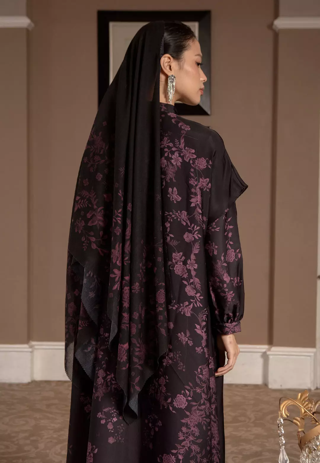 HijabChic Estelle Dress Plum - Dress Lebaran Wanita Motif Floral Modern Elegan