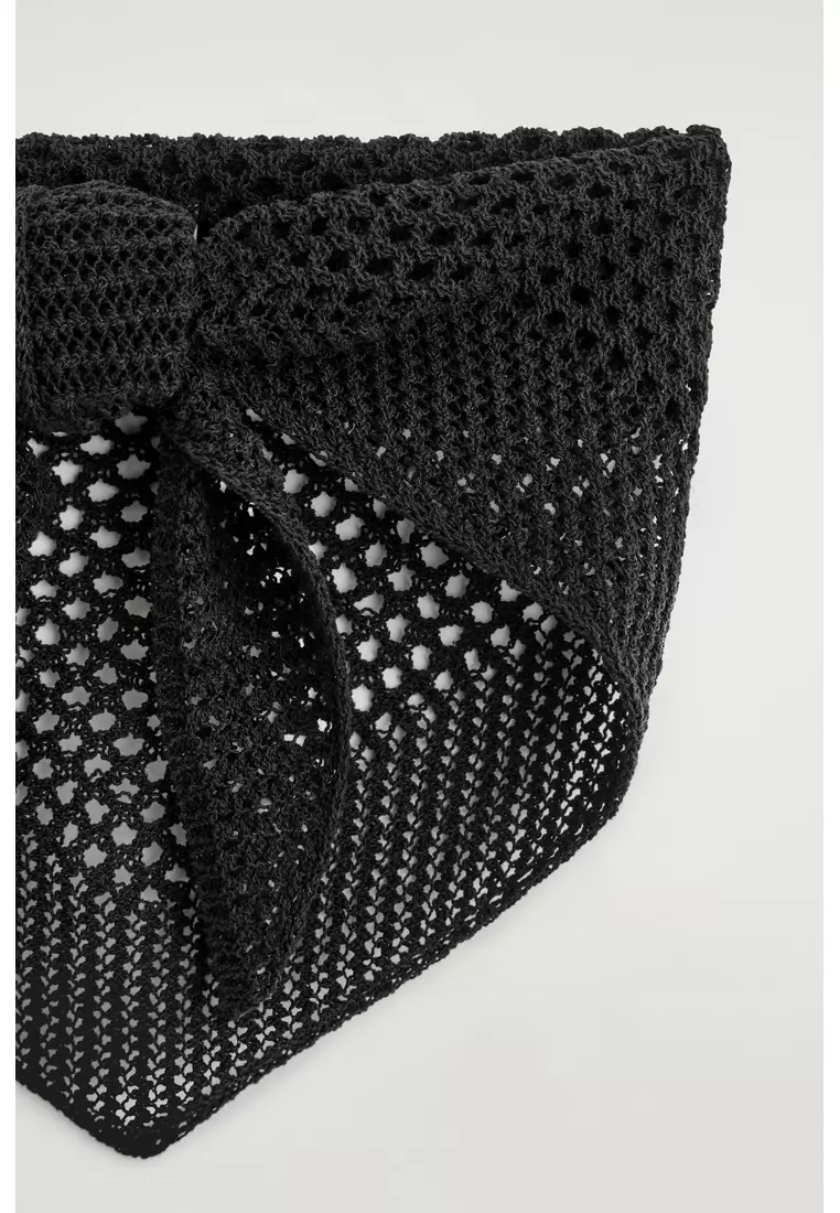 POINTELLE-KNIT TRIANGLE SCARF