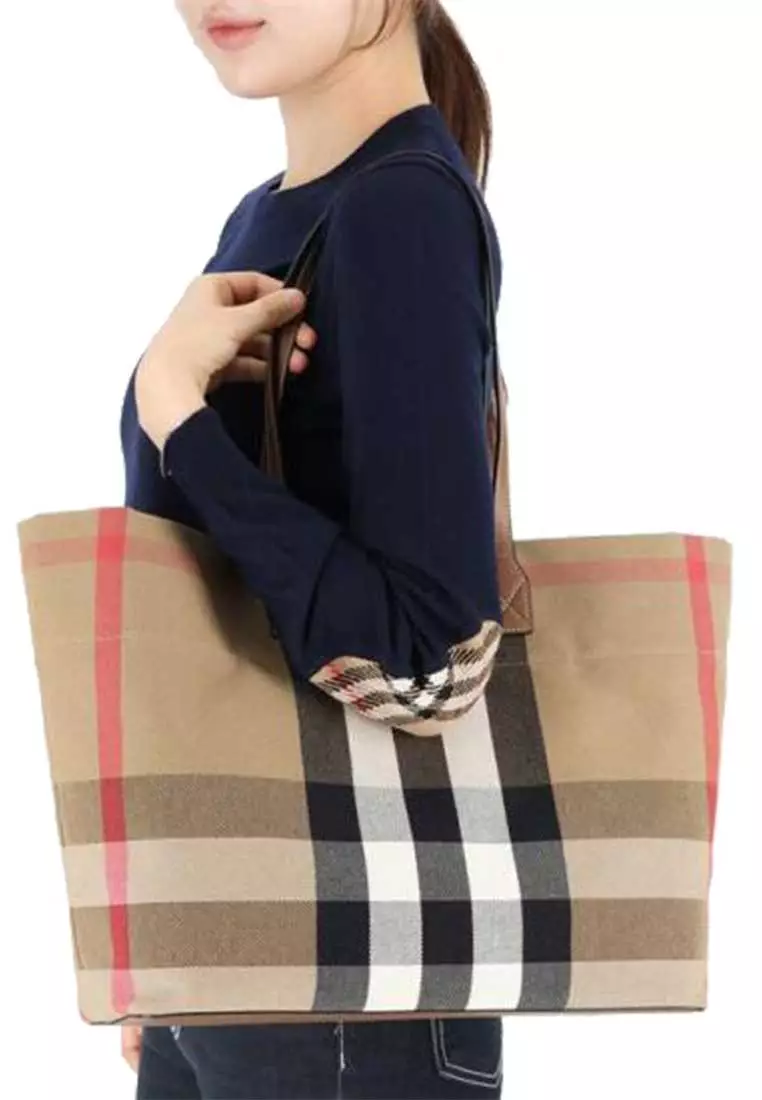Check Canvas Medium London Tote Taupe Brown 80840471